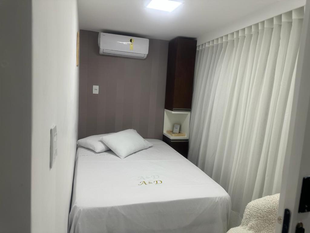 Maravilhoso 3 Quartos Vista Mar Ondina Apartamento *