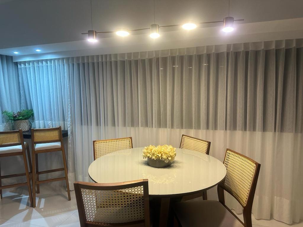 Apartamento Maravilhoso 3 Quartos Vista Mar Ondina *