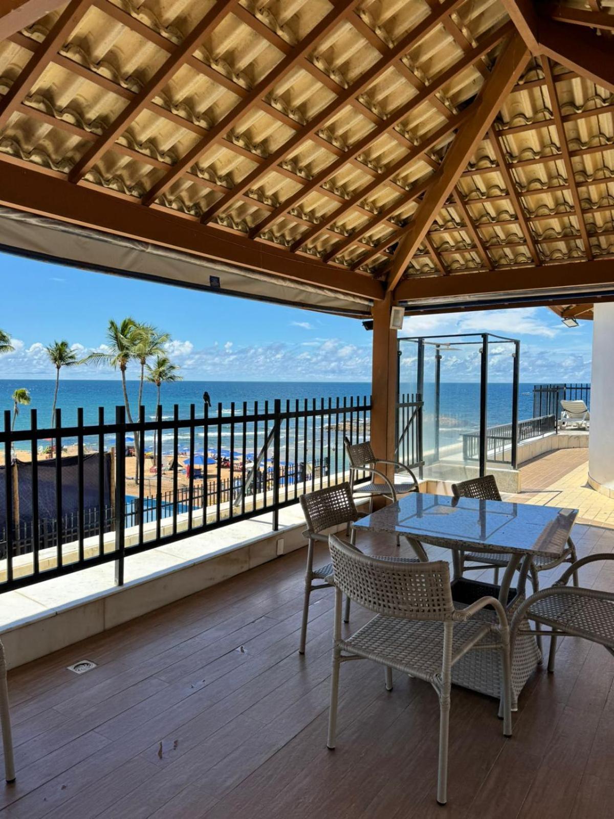 Maravilhoso 3 Quartos Vista Mar Ondina Apartamento *